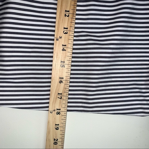 Cappagallo dress size 6 gray white stripes knee length tiered bell sleeves - Picture 7 of 9